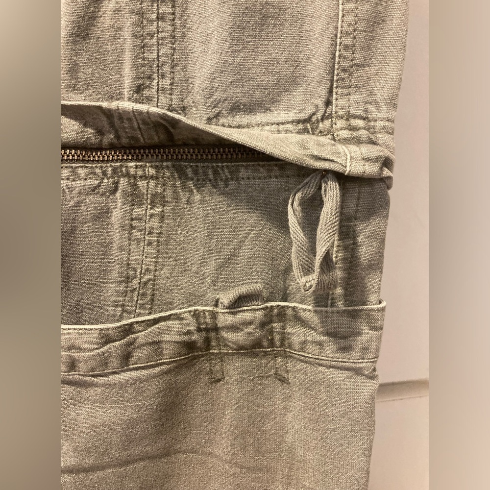 Free People Wind Drift Convertible Pants Utility Shorts Zipper, Ivy League NWT - Picture 12 of 12